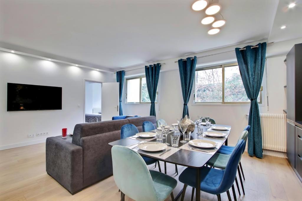Trocadero/ Eiffel Tower - 3 Bedrooms- All New! ปารีส ภายนอก รูปภาพ